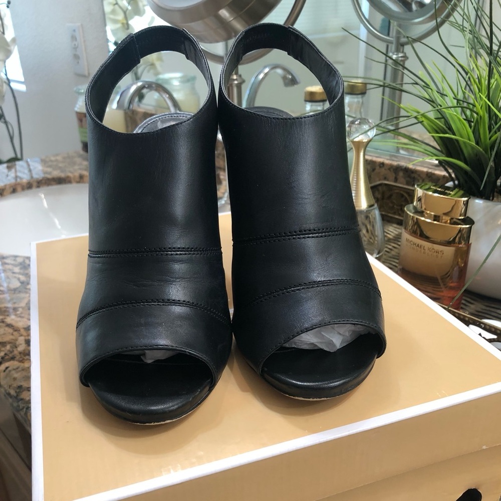 Michael Kors Black Leather Mules with Peep-Toe